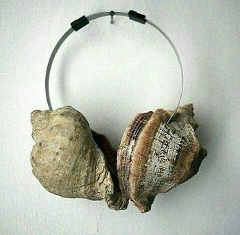 A cover of "Crude" cluster. The owner is murdaburd. The cluster consists of 1 element.