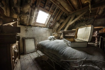 A cover of "Rusty" cluster. The owner is uduakumoh. The cluster consists of 54 elements.