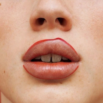 A cover of "beauty, concept" cluster. The owner is adelineb. The cluster consists of 1 element.