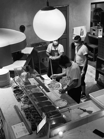 A cover of "Photos for Gif" cluster. The owner is xoxoluv. The cluster consists of 33 elements.