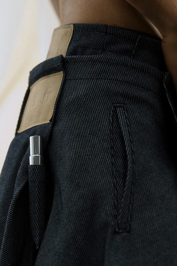 A cover of "drippy" cluster. The owner is gaba6. The cluster consists of 62 elements.