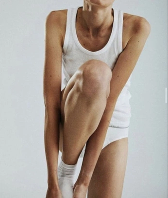 A cover of "UW SHAPE NEW" cluster. The owner is amyzeilon. The cluster consists of 10 elements.