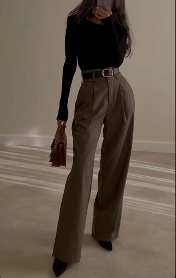 A cover of "Fashion" cluster. The owner is estela.smg. The cluster consists of 9 elements.