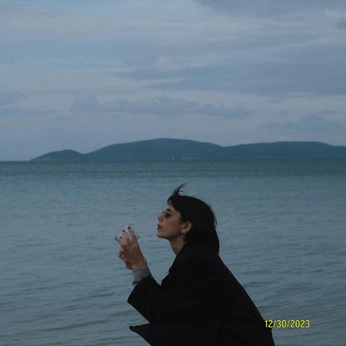 A cover of "Kamray Suasor" cluster. The owner is kris.pardus. The cluster consists of 12 elements.