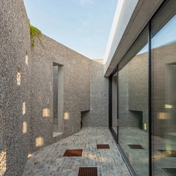 A cover of "architecture" cluster. The owner is danias1. The cluster consists of 22 elements.