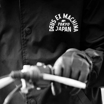 A cover of "Clothes" cluster. The owner is danabuena. The cluster consists of 84 elements.