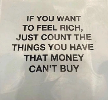 A cover of "🤍" cluster. The owner is golddustw0man. The cluster consists of 26 elements.