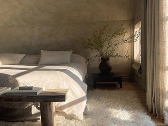 A cover of "house" cluster. The owner is pinkasgirll. The cluster consists of 3 elements.