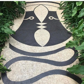 A cover of "mosaic" cluster. The owner is lriddy. The cluster consists of 10 elements.