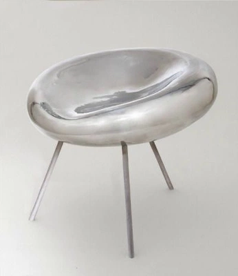 A cover of "Chairs" cluster. The owner is balqui. The cluster consists of 1 element.