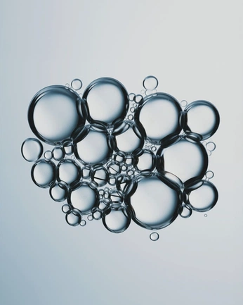 A cover of "Liquid" cluster. The owner is ryanwalker.ux. The cluster consists of 1 element.