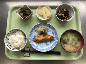 A cover of "cherry blossom girl" cluster. The owner is otherwrldlyangel. The cluster consists of 47 elements.