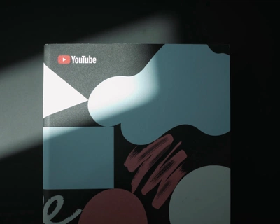 An image added by davidmendes on Aug 03, 2023. May present: gesture, tints and shades, font, material property, graphic design.