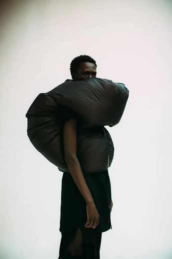 A cover of ".topia" cluster. The owner is andrsn. The cluster consists of 26 elements.