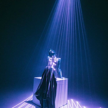 A cover of "💜" cluster. The owner is laureen8. The cluster consists of 10 elements.