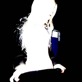 A cover of "amiga" cluster. The owner is newtduarte. The cluster consists of 36 elements.