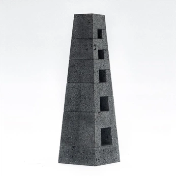 A cover of "P I E T R O" cluster. The owner is chavaoviedo. The cluster consists of 10 elements.