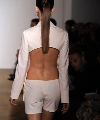 A cover of "ED" cluster. The owner is sasask. The cluster consists of 4 elements.