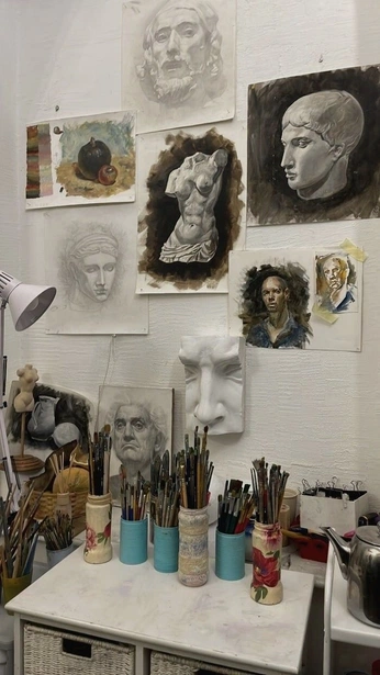 A cover of "ART" cluster. The owner is willim.b. The cluster consists of 55 elements.