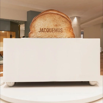 A cover of "Beans on Toast" cluster. The owner is amstudiodesigns. The cluster consists of 22 elements.