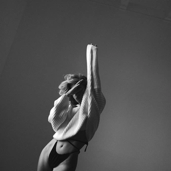 A cover of "B+W" cluster. The owner is jaaycee. The cluster consists of 130 elements.