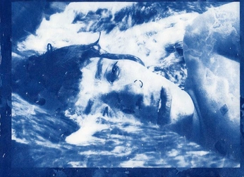 A cover of "sentir" cluster. The owner is sofiaalvazr. The cluster consists of 11 elements.