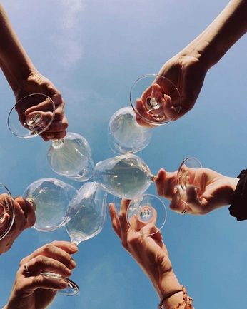 A cover of "Celebration" cluster. The owner is henrytiago. The cluster consists of 1 element.