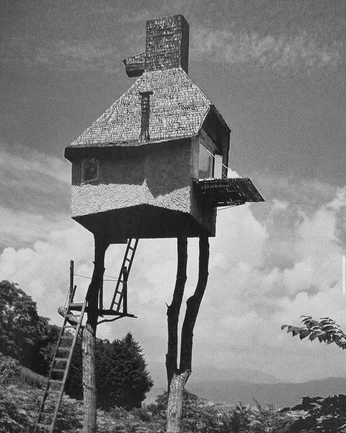 A cover of "interior world" cluster. The owner is anya.dc. The cluster consists of 17 elements.