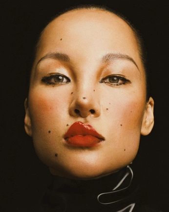 A cover of "Macbeth+Lady" cluster. The owner is matthewhayesiii. The cluster consists of 11 elements.