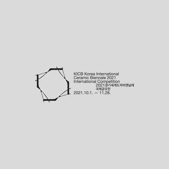 A cover of "IDENTITY" cluster. The owner is tigorrrtarasov. The cluster consists of 8 elements.