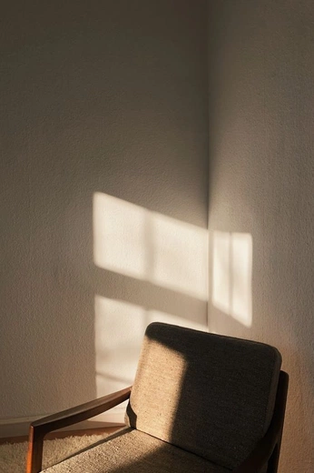 A cover of "melancolico" cluster. The owner is snowalpaca13. The cluster consists of 14 elements.