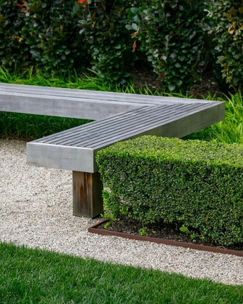 A cover of "garden design" cluster. The owner is nativly. The cluster consists of 27 elements.