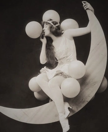 A cover of "Vintage" cluster. The owner is ztl. The cluster consists of 41 elements.