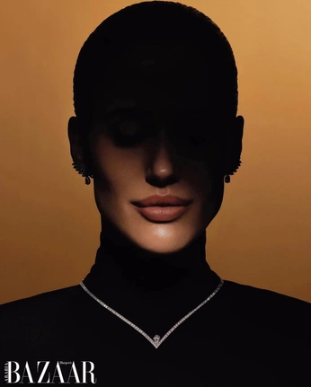 A cover of "Biżuteria" cluster. The owner is adamsafarewicz. The cluster consists of 21 elements.