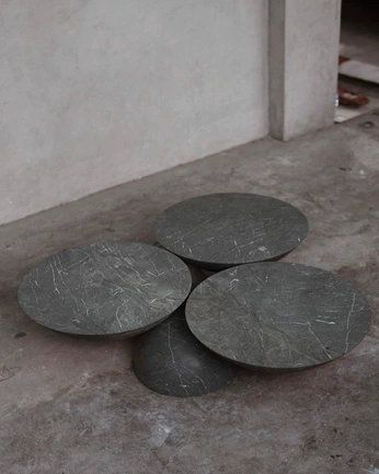 A cover of "sehpa" cluster. The owner is hajii. The cluster consists of 4 elements.