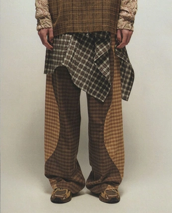 A cover of "sewing inspo" cluster. The owner is jamielite. The cluster consists of 2 elements.