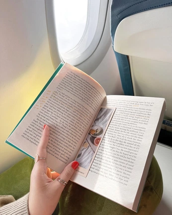 A cover of "Books" cluster. The owner is aileenod. The cluster consists of 3 elements.