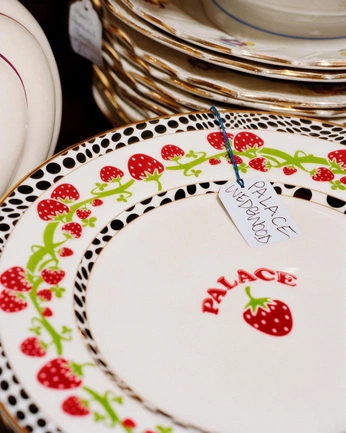 A cover of "Inspiration" cluster. The owner is njrmdesign. The cluster consists of 2 elements.