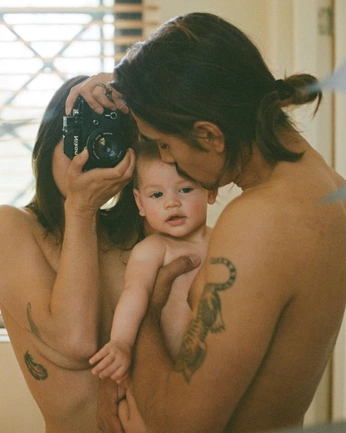 A cover of "Family" cluster. The owner is jeancarlos. The cluster consists of 18 elements.