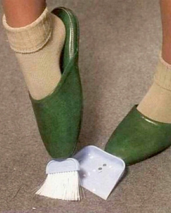 A cover of "Peculiar" cluster. The owner is yannabryanna. The cluster consists of 1 element.