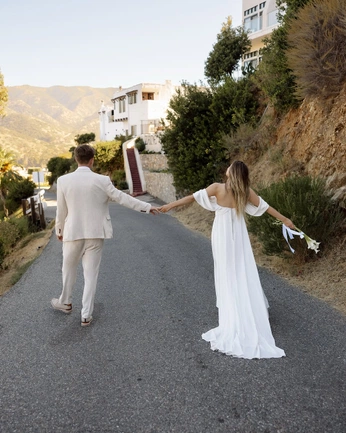 A cover of "madelyn grace photogrpah" cluster. The owner is studiogail.co. The cluster consists of 14 elements.