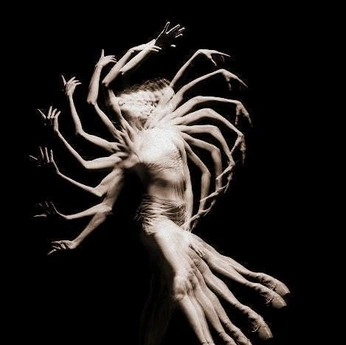 A cover of "Tantric" cluster. The owner is rared. The cluster consists of 51 elements.