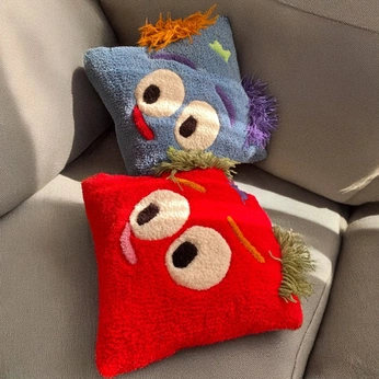 A cover of "Character pillow" cluster. The owner is filleafille. The cluster consists of 7 elements.