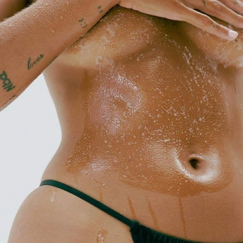 A cover of "4YEO" cluster. The owner is toksotis. The cluster consists of 161 elements.