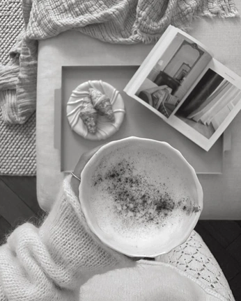 A cover of "Close-NOV/DEC" cluster. The owner is meg.spoke. The cluster consists of 104 elements.