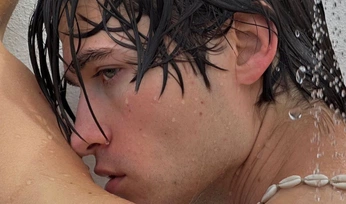 A cover of "inspo" cluster. The owner is jolate.ia. The cluster consists of 102 elements.