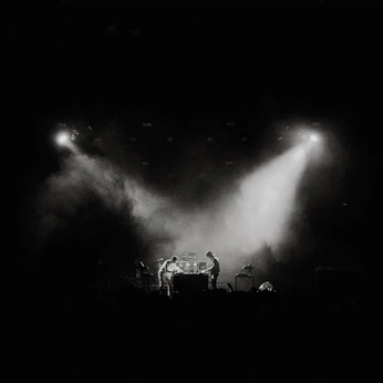 A cover of "PETE CONCERT" cluster. The owner is marinrousselin. The cluster consists of 5 elements.