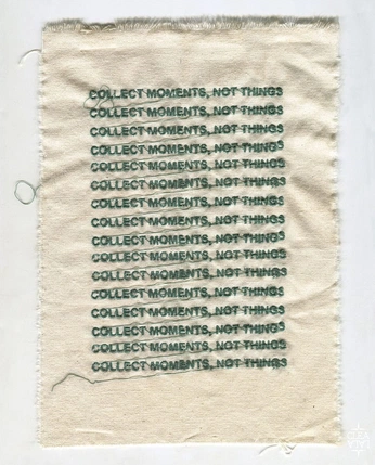 A cover of "Vibes" cluster. The owner is loversinruins. The cluster consists of 1 element.