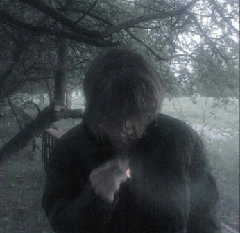 A cover of "Edos" cluster. The owner is 3lo. The cluster consists of 31 elements.