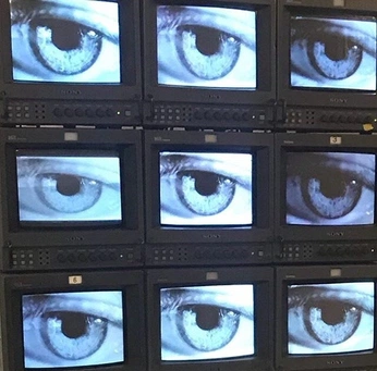 A cover of "Surveillance Aesthetics" cluster. The owner is denyags. The cluster consists of 42 elements.